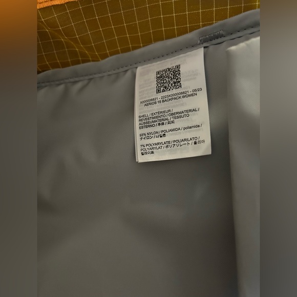 NWOT Arc'teryx Aerios 15 Backpack Women's | Light Durable Day-Hiking Pack - Picture 7 of 7